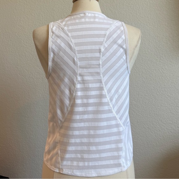 Lululemon | Off and Running Mesh Tank White - Picture 7 of 8